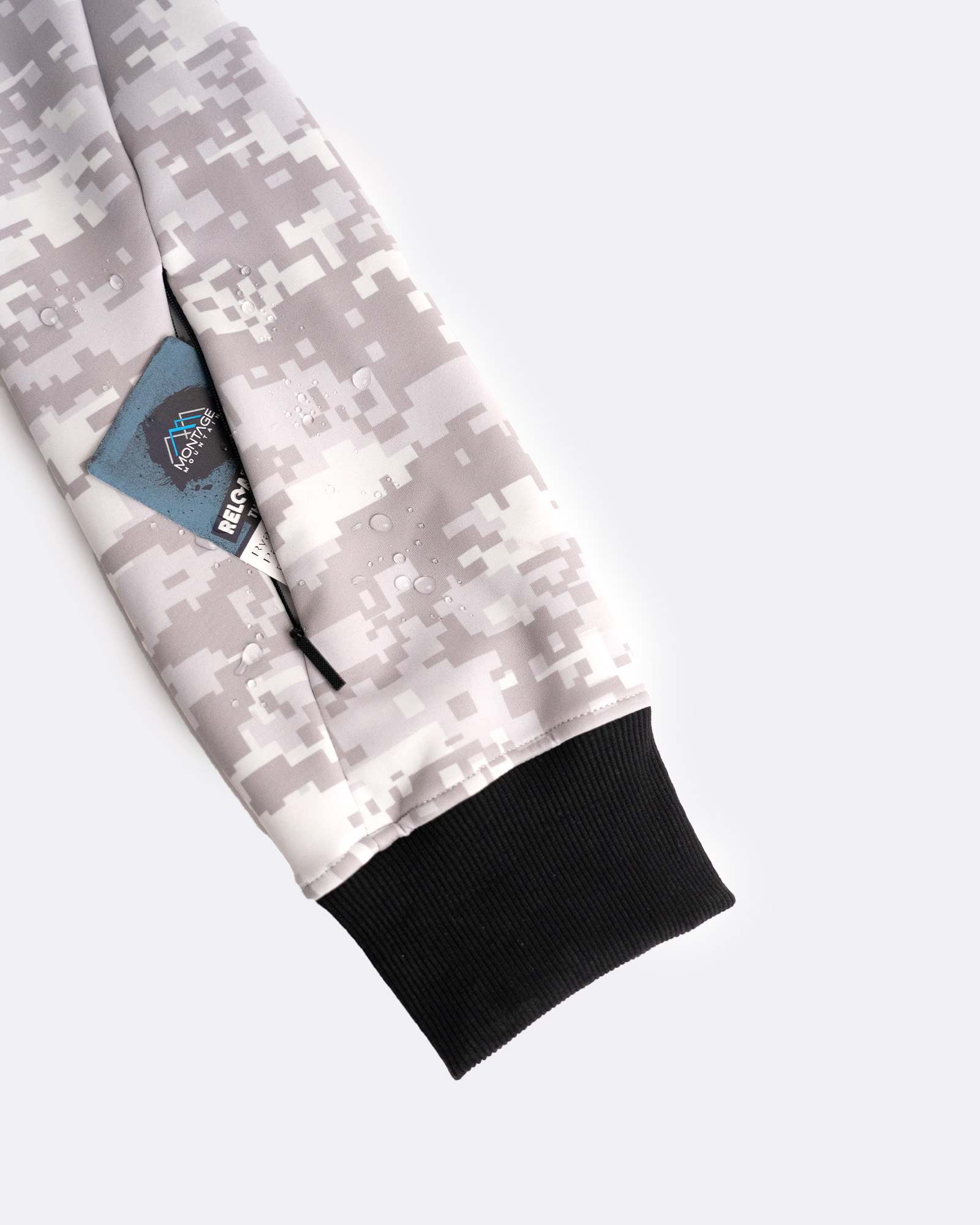 GILSON Hoodie
w/ Stash Pocket Arctic Camo graphics alternate thumbnail 4
